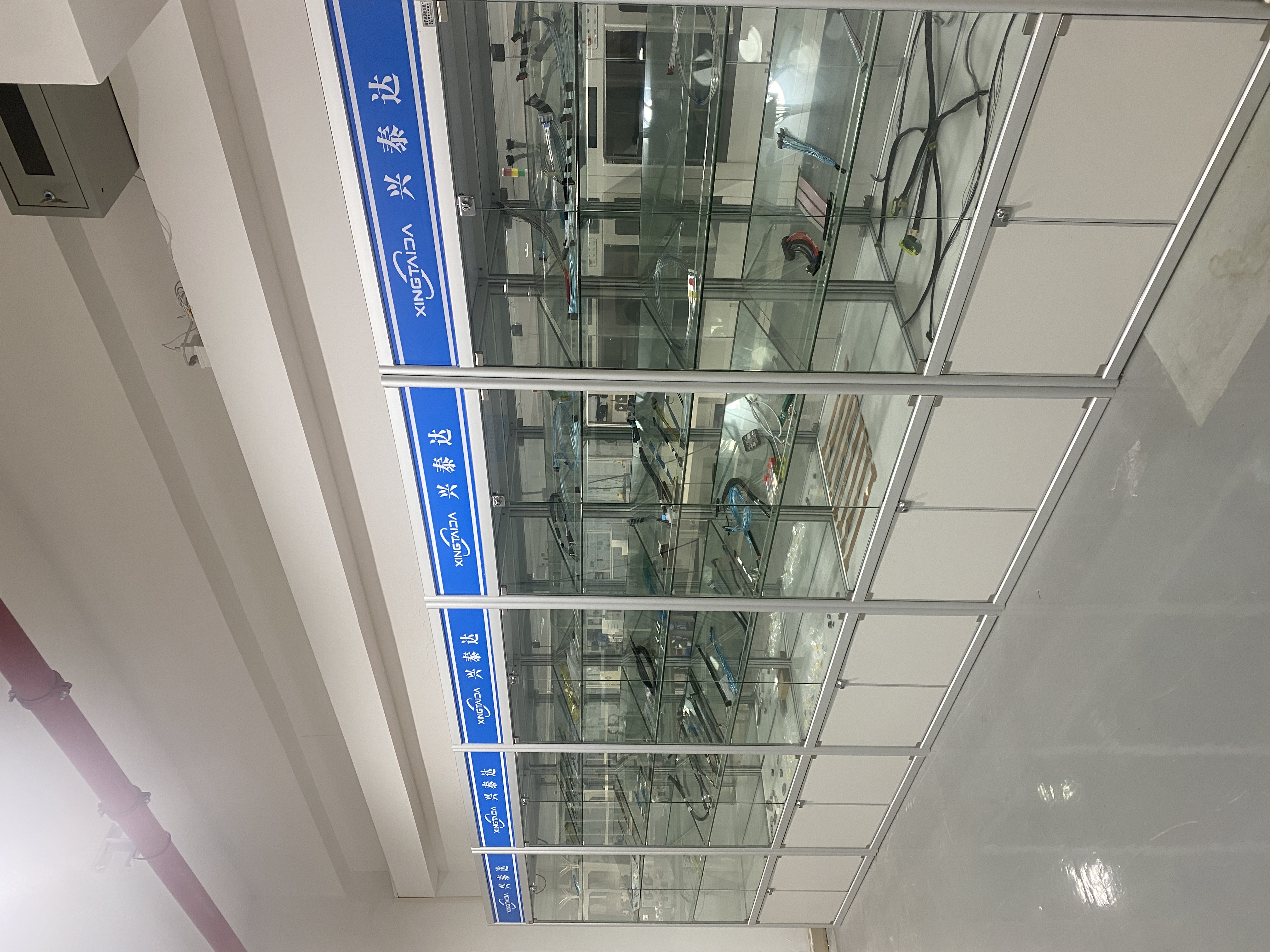 Sample display cabinet 2